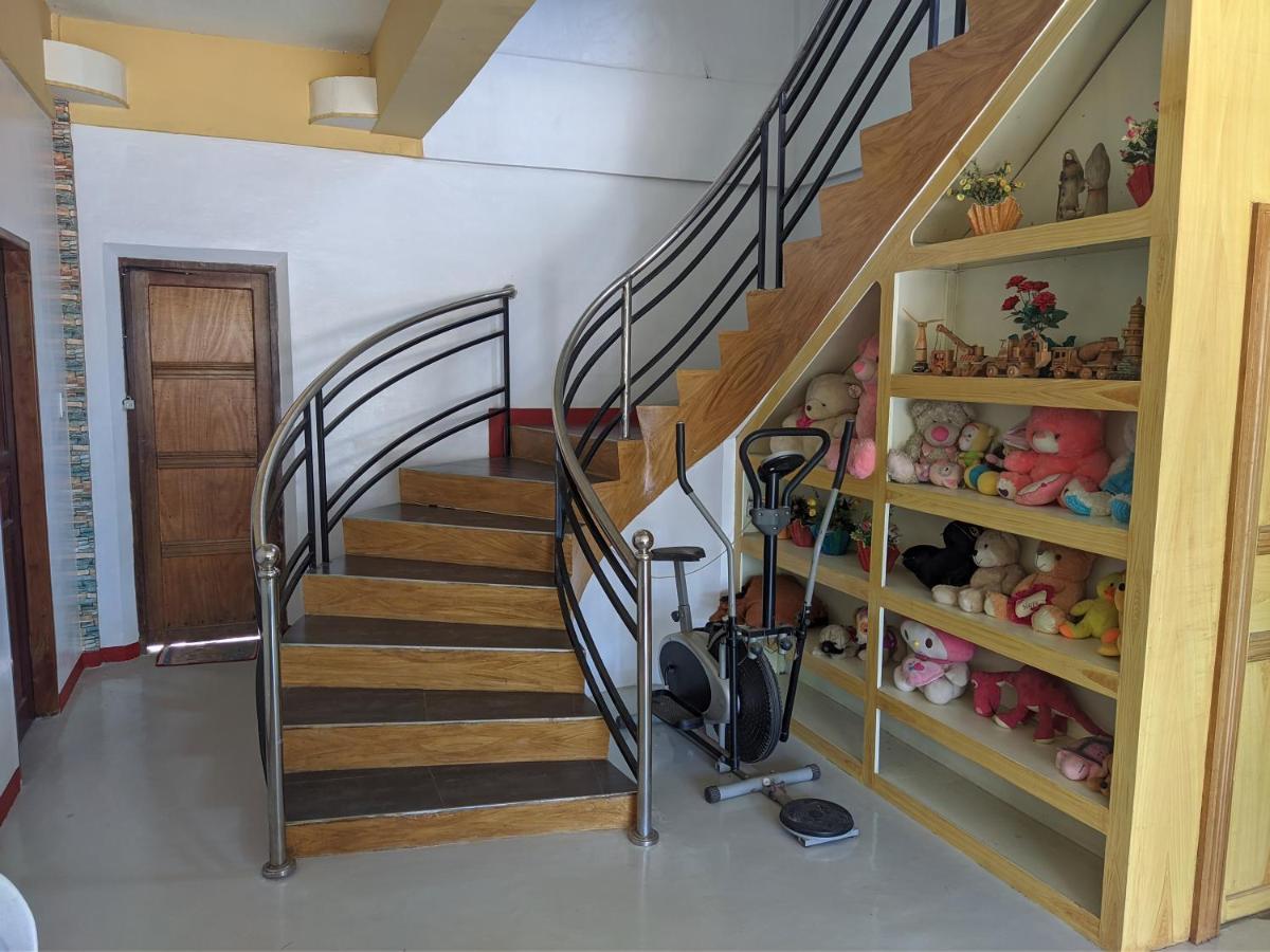 La Casa Milagrosa Hotel Coron Kültér fotó